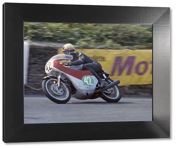 Dave Simmonds (Honda) 1966 Lightweight TT
