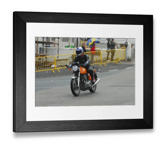 Framed Print : Ian Buckley (Laverda) 2012 VMCC Parade Lap