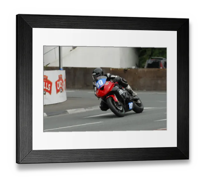 Framed Print : Sam Middlemass (Kawasaki) 2012 Junior Manx Grand Prix Framed Print : Sam Middlemass (Kawasaki) 2012 Junior Manx Grand Prix