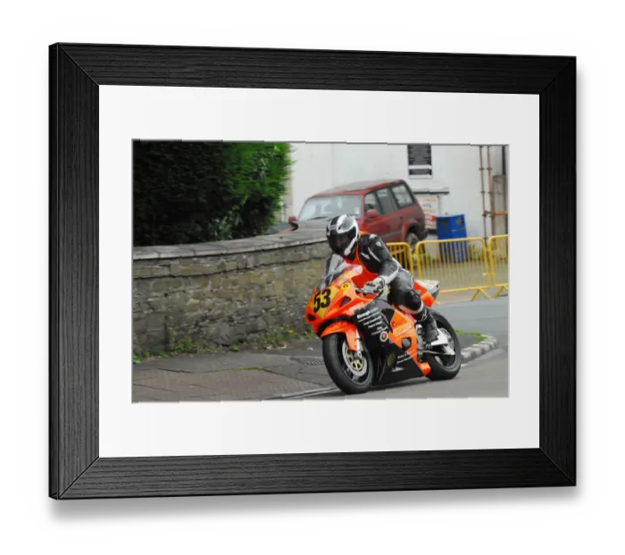 Framed Print : Rob Mitchell-Hill (SuzukI) 2012 Senior Manx Grand Prix Framed Print : Rob Mitchell-Hill (SuzukI) 2012 Senior Manx Grand Prix