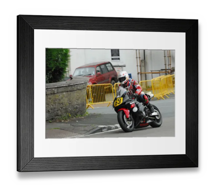 Framed Print : Peter Creer (Honda) 2012 Senior Manx Grand Prix Framed Print : Peter Creer (Honda) 2012 Senior Manx Grand Prix