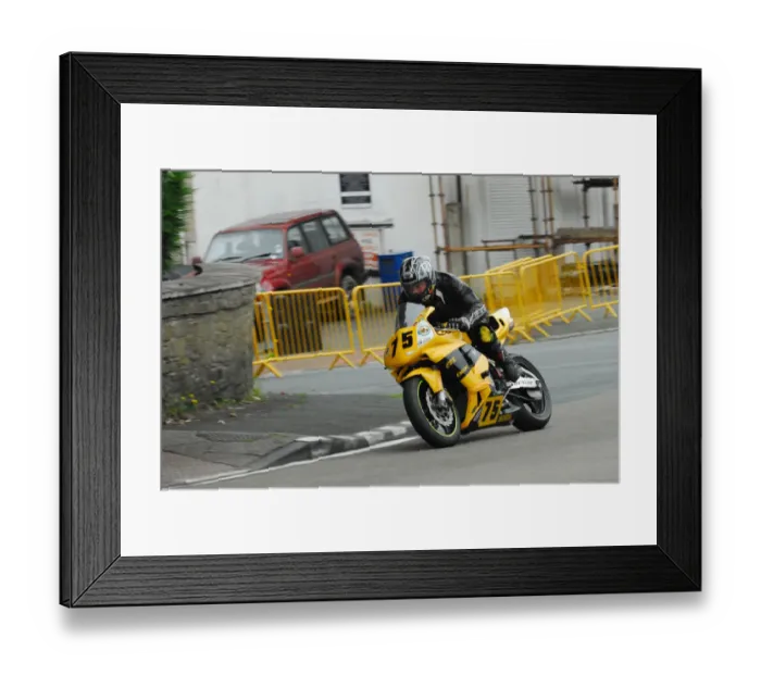 Framed Print : Shaun Evans (Honda) 2012 Senior Manx Grand Prix Framed Print : Shaun Evans (Honda) 2012 Senior Manx Grand Prix