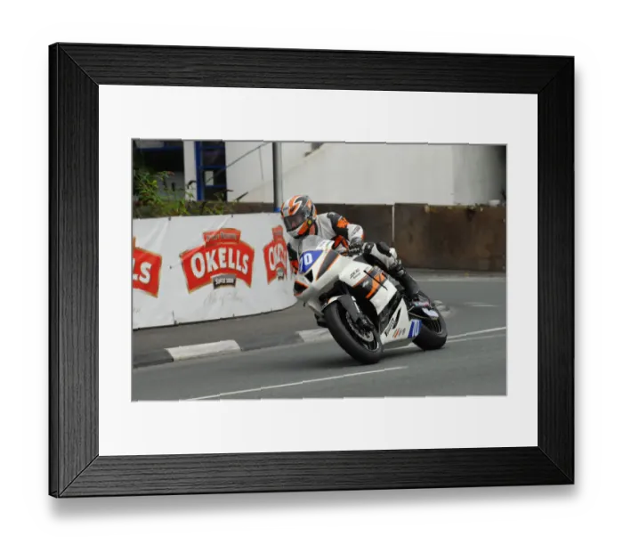 Framed Print : Ian Shaw (Kawasaki) 2012 Junior Manx Grand Prix Framed Print : Ian Shaw (Kawasaki) 2012 Junior Manx Grand Prix
