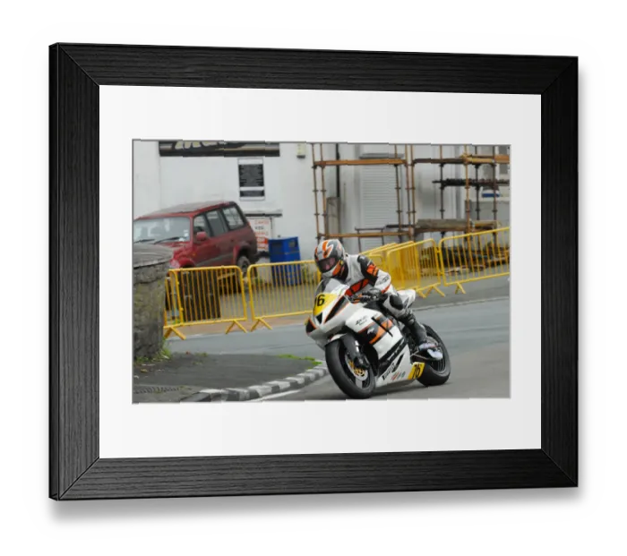 Framed Print : Ian Shaw (Kawasaki) 2012 Senior Manx Grand Prix Framed Print : Ian Shaw (Kawasaki) 2012 Senior Manx Grand Prix