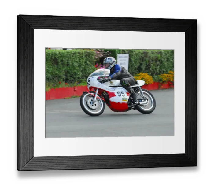 Framed Print : Dave Edwards (Yamaha) 2012 Lightweight Classic Manx Grand Prix Framed Print : Dave Edwards (Yamaha) 2012 Lightweight Classic Manx Grand Prix