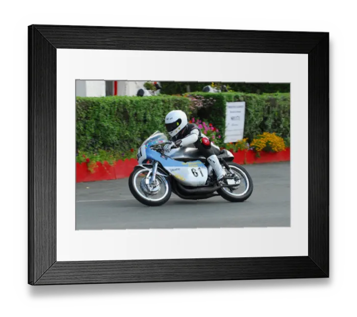 Framed Print : Billy Cummins (Suzuki) 2012 Lightweight Classic Manx Grand Prix Framed Print : Billy Cummins (Suzuki) 2012 Lightweight Classic Manx Grand Prix