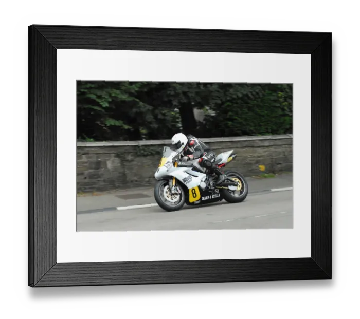 Framed Print : Stephen Harper (Triumph) 2012 Senior Manx Grand Prix Framed Print : Stephen Harper (Triumph) 2012 Senior Manx Grand Prix