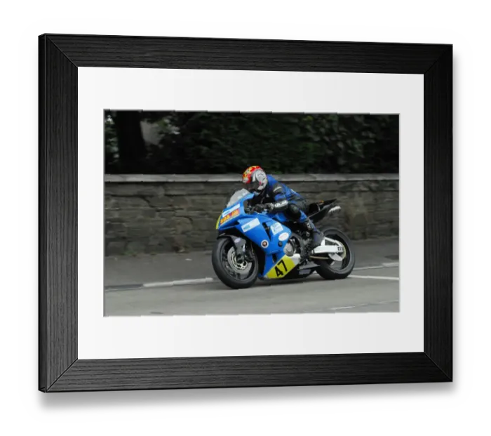 Framed Print : Stuart Hall (Honda) 2012 Senior Manx Grand Prix