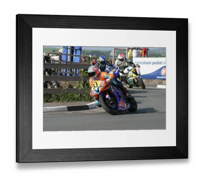 Framed Print : Roy Richardson (Yamaha) 2007 Steam Packet Races