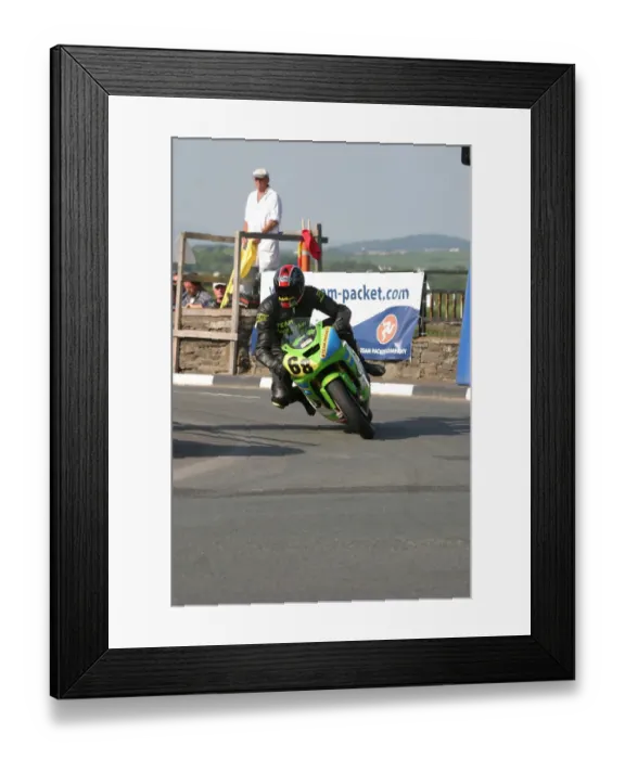Framed Print : Keith Williams (Kawasaki) 2007 Steam Packet Races Framed Print : Keith Williams (Kawasaki) 2007 Steam Packet Races