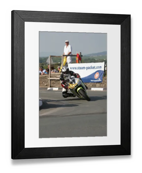 Framed Print : Michael Dunlop (Yamaha) 2007 Steam Packet Races