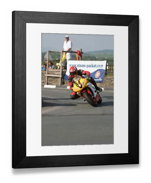 Framed Print : Mick Goodings (Yamaha) 2007 Steam Packet Races Framed Print : Mick Goodings (Yamaha) 2007 Steam Packet Races