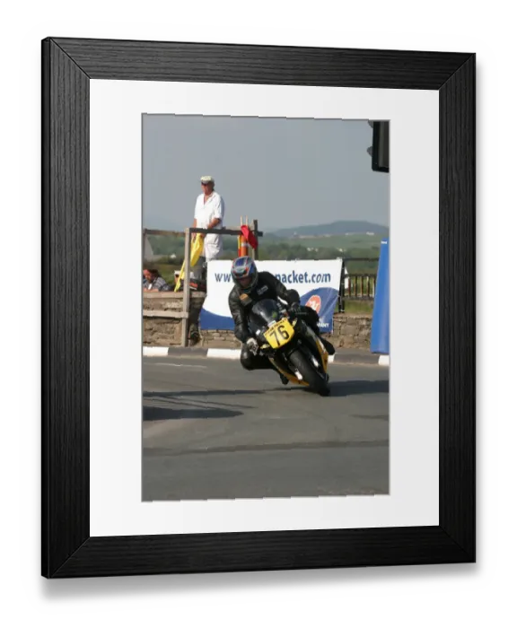Framed Print : Etienne Godart (Triumph) 2007 Steam Packet Races Framed Print : Etienne Godart (Triumph) 2007 Steam Packet Races