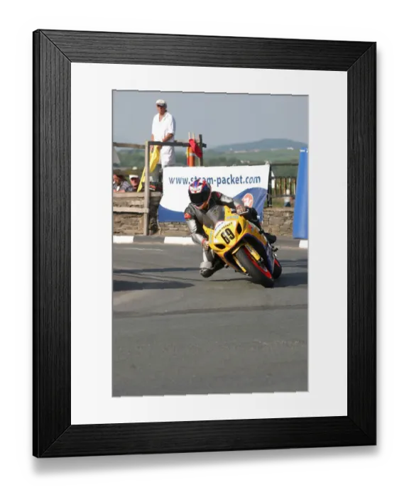 Framed Print : Steve McDonald (Honda) 2007 Steam Packet Races Framed Print : Steve McDonald (Honda) 2007 Steam Packet Races