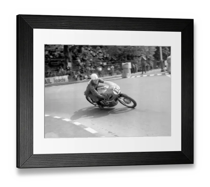 Framed Print : Albert Spooner (Norton) 1969 Senior TT Framed Print : Albert Spooner (Norton) 1969 Senior TT