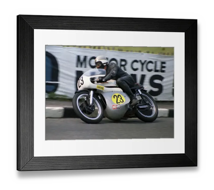 Framed Print : Steve Spencer (Norton) 1970 Senior TT Framed Print : Steve Spencer (Norton) 1970 Senior TT