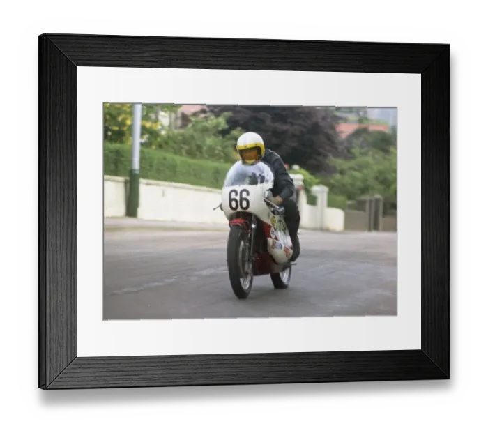Framed Print : John Stanley (Yamaha) 1971 Lightweight TT Framed Print : John Stanley (Yamaha) 1971 Lightweight TT