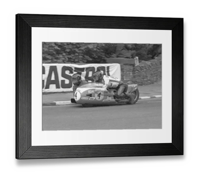 Framed Print : Rolf Steinhausen & Karl Scheurer (Konig) 1974 750sc TT Framed Print : Rolf Steinhausen & Karl Scheurer (Konig) 1974 750sc TT