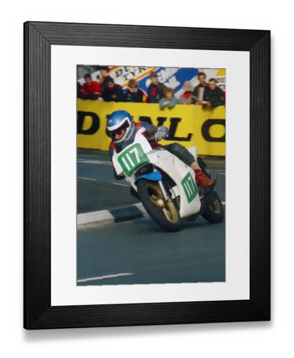 Framed Print : Roger Steele (Yamaha) 1988 Production D TT