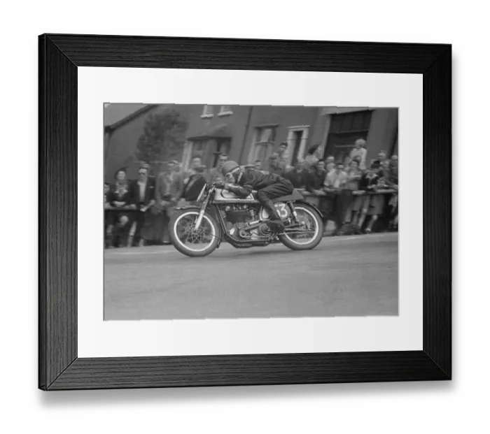Framed Print : Norman Stewart (Norton) 1952 Senior TT Framed Print : Norman Stewart (Norton) 1952 Senior TT