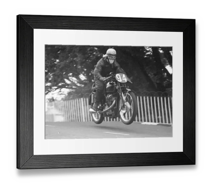 Framed Print : Roy Smith (Velocette) 1954 Junior TT Framed Print : Roy Smith (Velocette) 1954 Junior TT