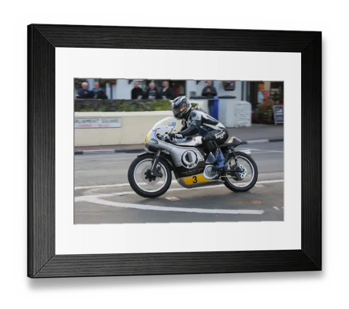 Framed Print : Michael Dunlop (Norton) 2015 500 Classic TT Framed Print : Michael Dunlop (Norton) 2015 500 Classic TT