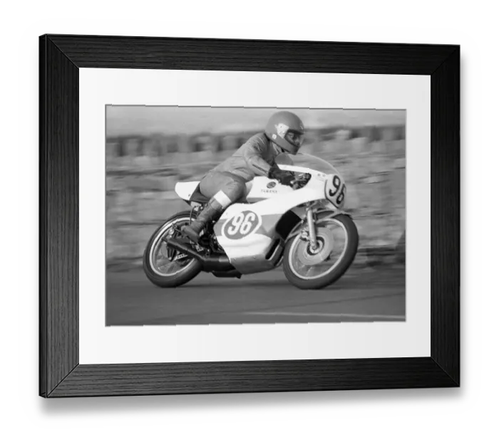Framed Print : Malcolm Teare (Yamaha) 1978 Southern 100 Framed Print : Malcolm Teare (Yamaha) 1978 Southern 100
