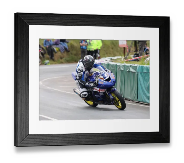 Framed Print : Brian Fuidge (Kawasaki) 2019 Southern 100 Framed Print : Brian Fuidge (Kawasaki) 2019 Southern 100