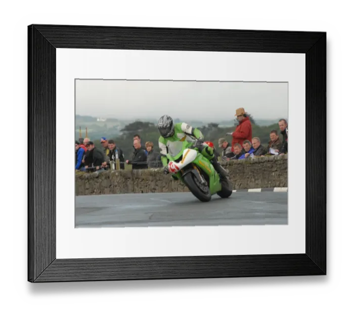 Framed Print : Paul Duckett (Wilson & Collins) 2007 Southern 100 Framed Print : Paul Duckett (Wilson & Collins) 2007 Southern 100