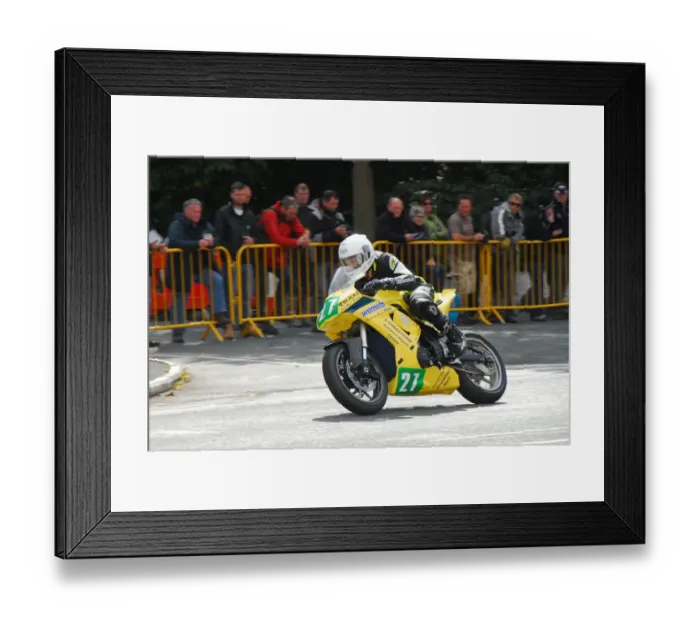 Framed Print : Paul Baleta (Suzuki) 2014 Super Twin Manx Grand Prix Framed Print : Paul Baleta (Suzuki) 2014 Super Twin Manx Grand Prix
