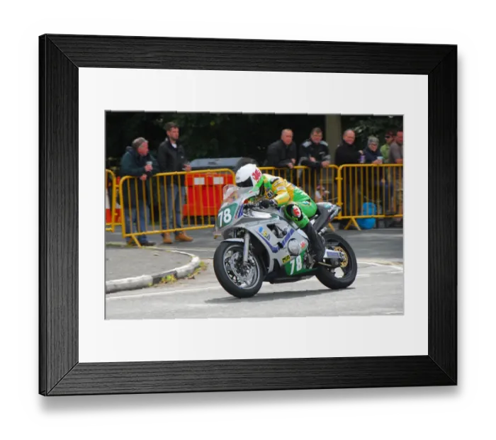 Framed Print : Alex Sinclair (Yamaha) 2014 Supertwin Manx Grand Prix Framed Print : Alex Sinclair (Yamaha) 2014 Supertwin Manx Grand Prix