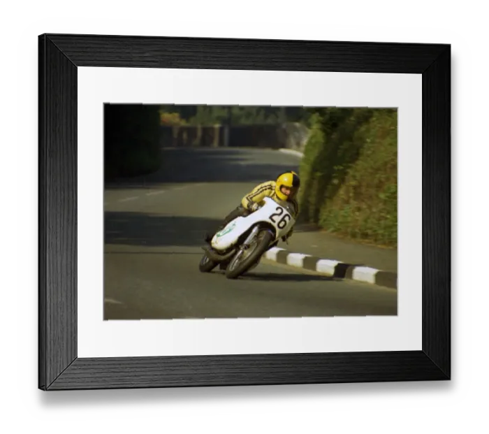 Framed Print : Phil Carpenter (Yamaha) 1971 Lightweight Manx Grand Prix Framed Print : Phil Carpenter (Yamaha) 1971 Lightweight Manx Grand Prix