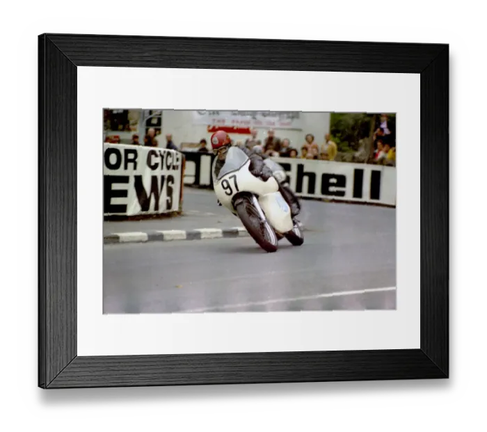 Framed Print : Kevin Cowley (Norton) 1968 Junior Manx Grand Prix Framed Print : Kevin Cowley (Norton) 1968 Junior Manx Grand Prix