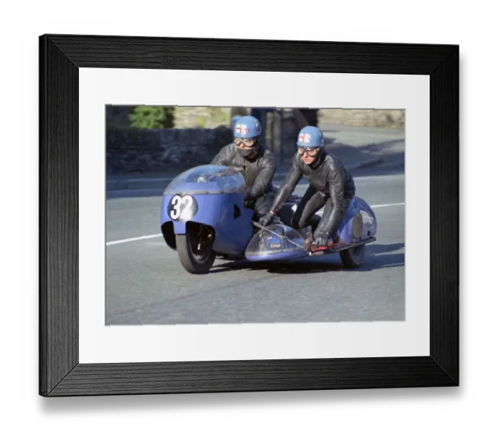 Framed Print : Eric Willmott & M D Duncan (Triumph) 1969 500 Sidecar TT Framed Print : Eric Willmott & M D Duncan (Triumph) 1969 500 Sidecar TT