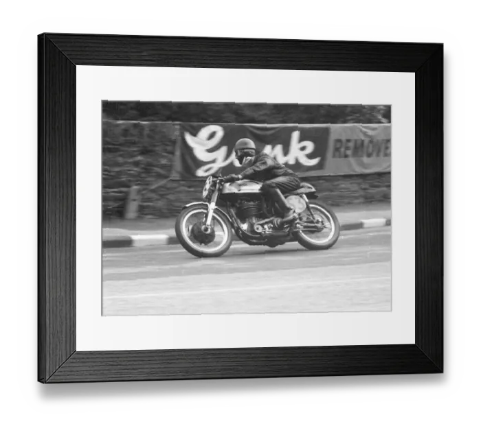 Framed Print : Jack Trustham (Norton) 1960 Senior Manx Grand Prix Framed Print : Jack Trustham (Norton) 1960 Senior Manx Grand Prix