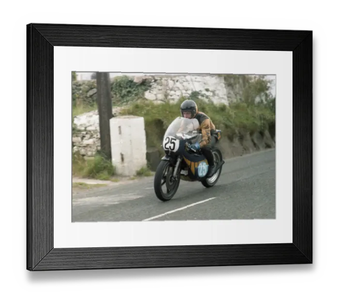 Framed Print : Tony Russell (Maxton) 1980 Junior Manx Grand Prix