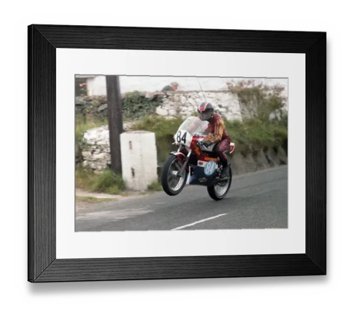 Framed Print : Andy Cooper (Spondon Yamaha) 1980 Junior Manx Grand Prix Framed Print : Andy Cooper (Spondon Yamaha) 1980 Junior Manx Grand Prix
