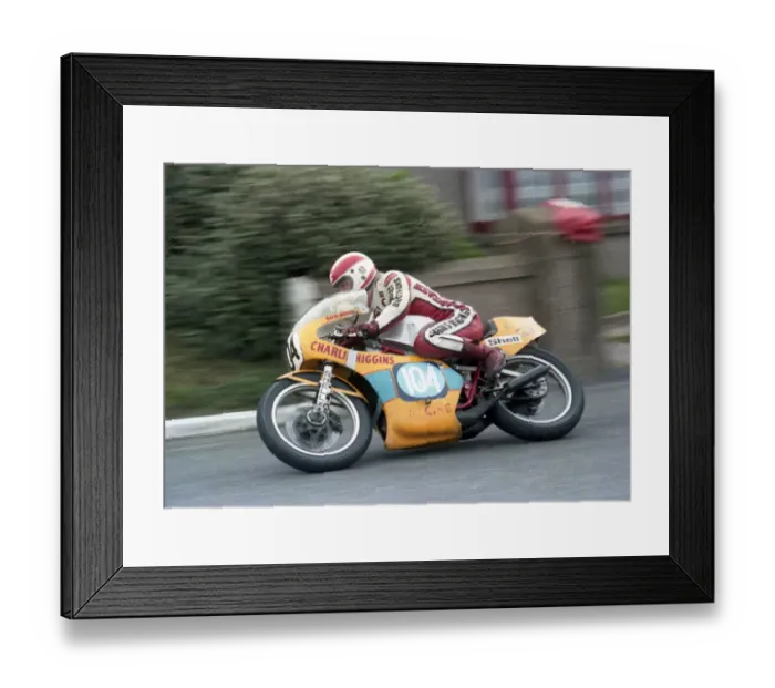 Framed Print : Rob Britton (Yamaha) 1980 Junior Manx Grand Prix Framed Print : Rob Britton (Yamaha) 1980 Junior Manx Grand Prix