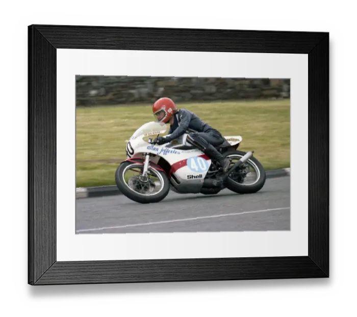Framed Print : Nick Jefferies (Yamaha) 1980 Junior Manx Grand Prix Framed Print : Nick Jefferies (Yamaha) 1980 Junior Manx Grand Prix