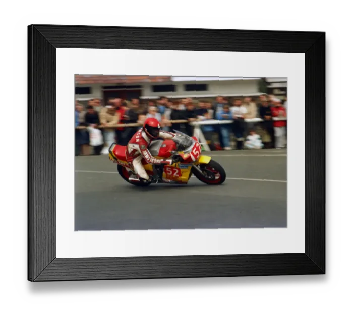 Framed Print : Dave Lawson (Suzuki) 1987 Newcomers Manx Grand Prix Framed Print : Dave Lawson (Suzuki) 1987 Newcomers Manx Grand Prix