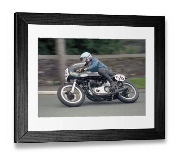 Framed Print : Tony Myers (Norton) 1987 Senior Classic Manx Grand Prix Framed Print : Tony Myers (Norton) 1987 Senior Classic Manx Grand Prix
