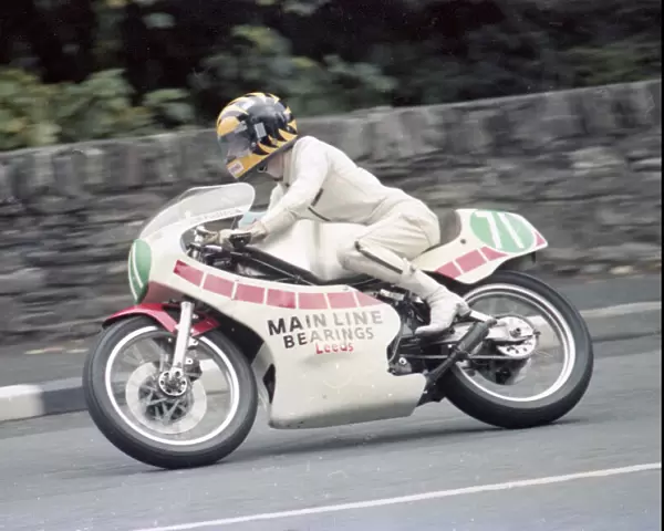 Jon Harrison (Mainline Yamaha) 1982 Newcomers Manx Grand Prix