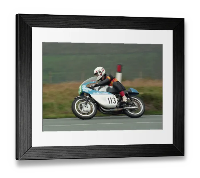 Framed Print : Tony Mason (Crooks Suzuki) 1996 Lightweight Classic Manx Grand Prix Framed Print : Tony Mason (Crooks Suzuki) 1996 Lightweight Classic Manx Grand Prix