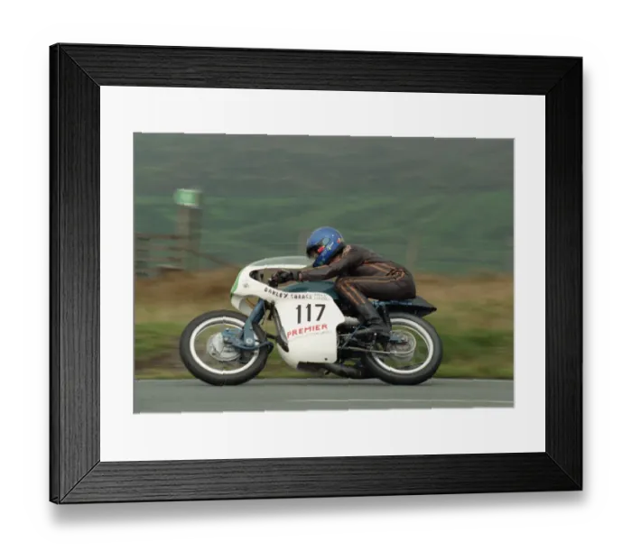 Framed Print : Mervyn Stratford (Greeves) 1996 Lightweight Classic Manx Grand Prix Framed Print : Mervyn Stratford (Greeves) 1996 Lightweight Classic Manx Grand Prix