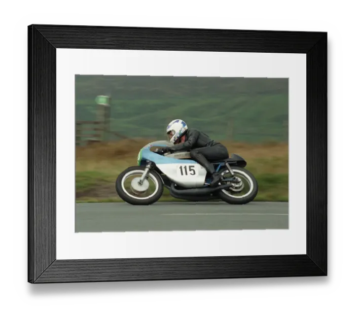 Framed Print : Bob Simmons (Suzuki) 1996 Lightweight Classic Manx Grand Prix Framed Print : Bob Simmons (Suzuki) 1996 Lightweight Classic Manx Grand Prix