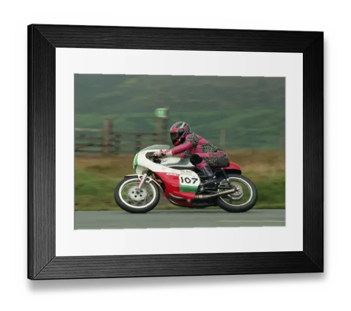 Framed Print : Colin Morris (Suzuki) 1996 Lightweight Classic Manx Grand Prix Framed Print : Colin Morris (Suzuki) 1996 Lightweight Classic Manx Grand Prix