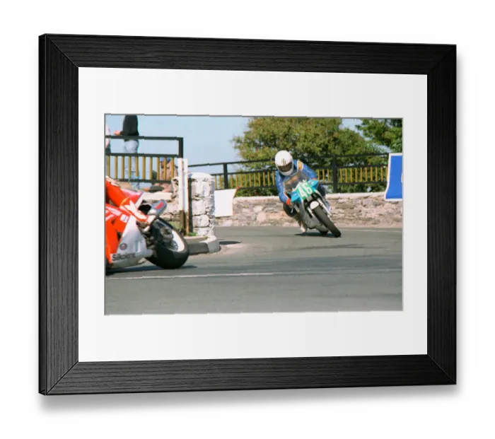 Framed Print : Roy Adams (Yamaha) 1989 Southern 100 Framed Print : Roy Adams (Yamaha) 1989 Southern 100