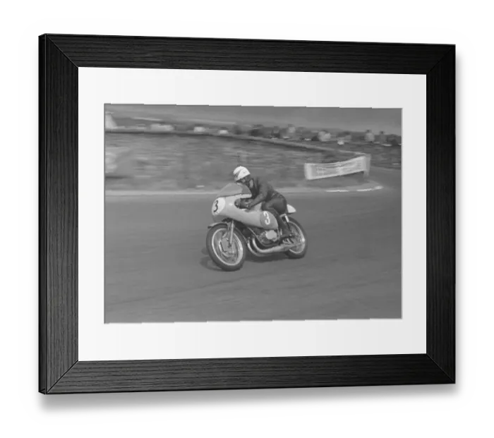 Framed Print : Terry Grotefeld (Yamaha) 1967 Southern 100 Framed Print : Terry Grotefeld (Yamaha) 1967 Southern 100