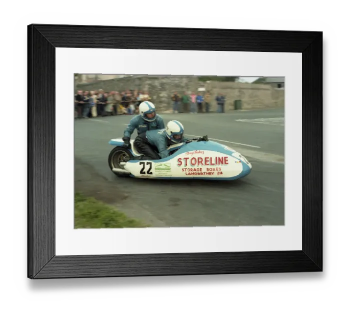 Framed Print : Tony Baker & John Tindal (Suzuki) 1980 Southern 100 Framed Print : Tony Baker & John Tindal (Suzuki) 1980 Southern 100