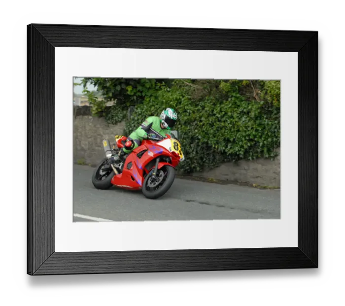 Framed Print : Dave Clarke (Honda) 2010 Southern 100 Framed Print : Dave Clarke (Honda) 2010 Southern 100